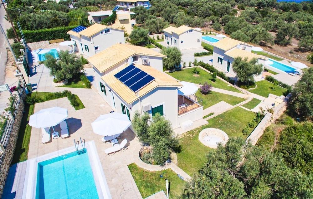 Lefkogea Villas & Apartments Tsoukaládhes Buitenkant foto